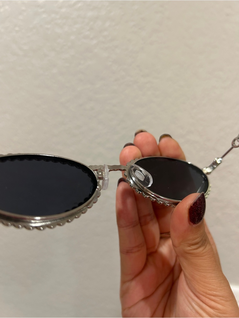 Sunglasses - Picture 5 of 5